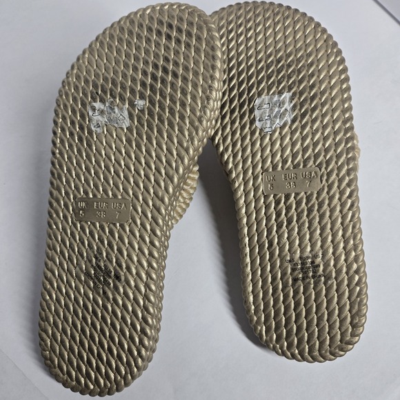 ASOS DESIGN Josie Chunky Knot Jelly Mule Sandals Gold US 7‎ Trendy Coastal - Picture 7 of 9